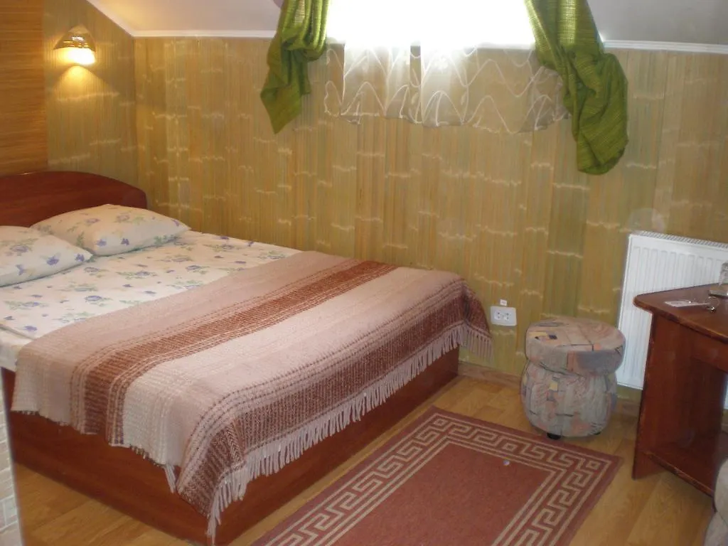 Pallada Motel Pasiky-Zubryts'ki 0*,